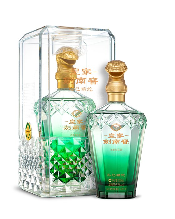 皇家剑南春·乙巳瑞蛇 · 产品场景图